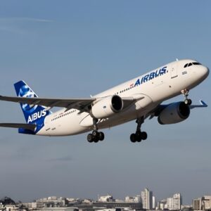 AVION volant au dessus de toulouse
